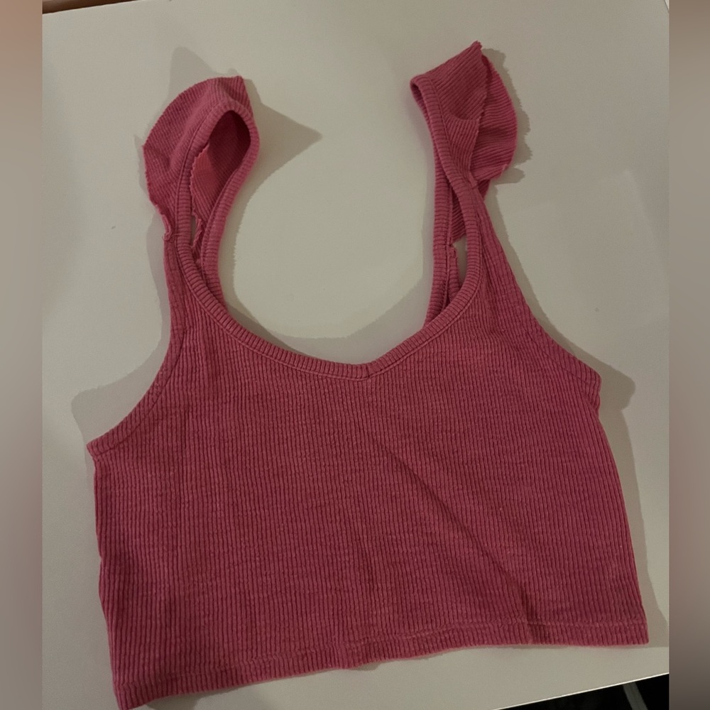 Size SMALL UO cropped ruffled pink tank top